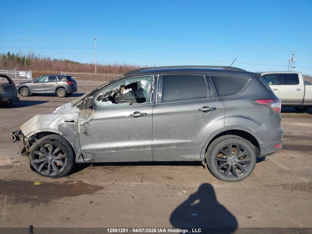 Продажа на аукционе авто 2018 Ford Escape Titanium, vin: 1FMCU9J95JUC21389, номер лота: 12581251
