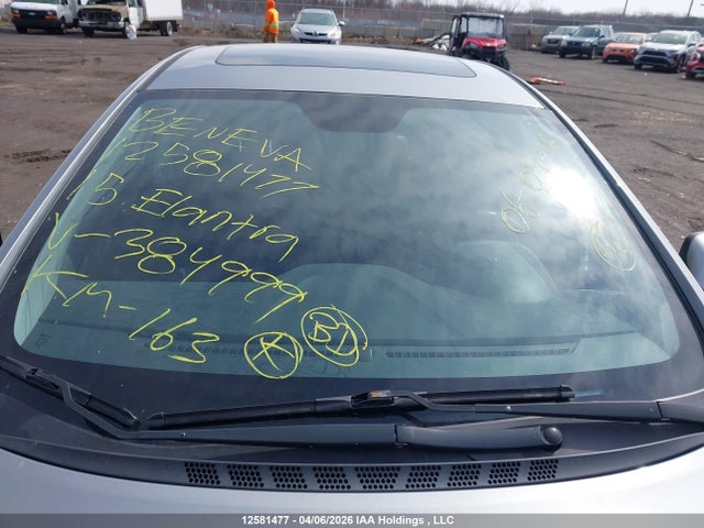 KMHDH4AHXFU384999 Hyundai Elantra Gls
