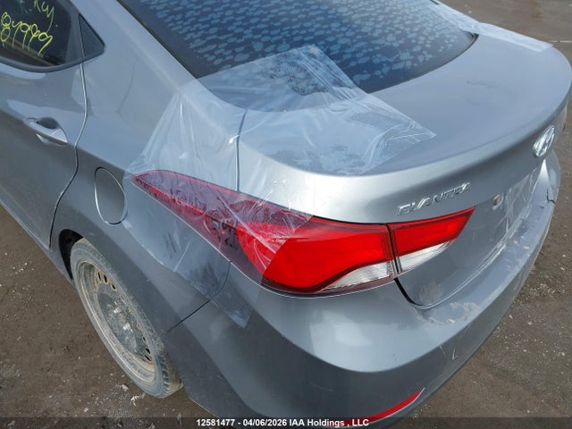 KMHDH4AHXFU384999 Hyundai Elantra Gls