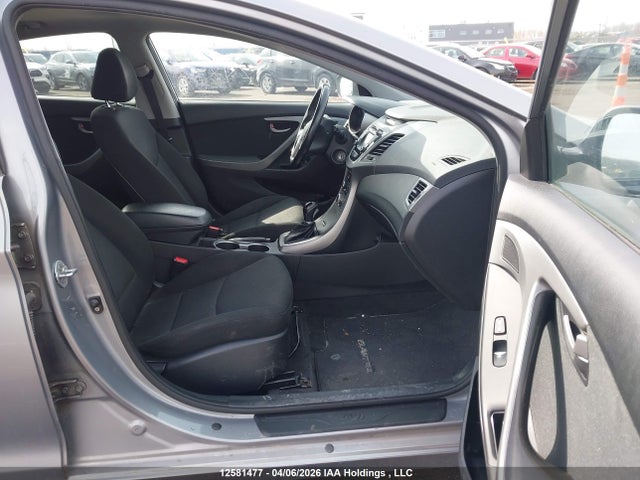 KMHDH4AHXFU384999 Hyundai Elantra Gls