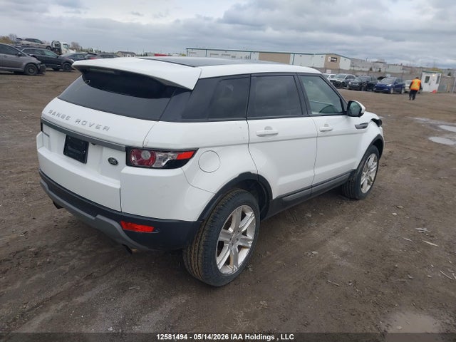 SALVR2BG7FH021268 Land Rover Range Rover Evoque Pure Premium