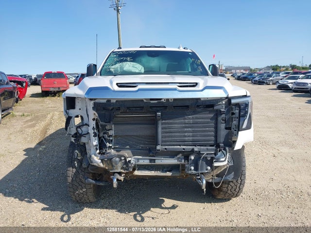 12581544 :رقم المزاد ، 1GT4UWEY9SF262946 vin ، 2025 Gmc Sierra K3500 Denali مزاد بيع