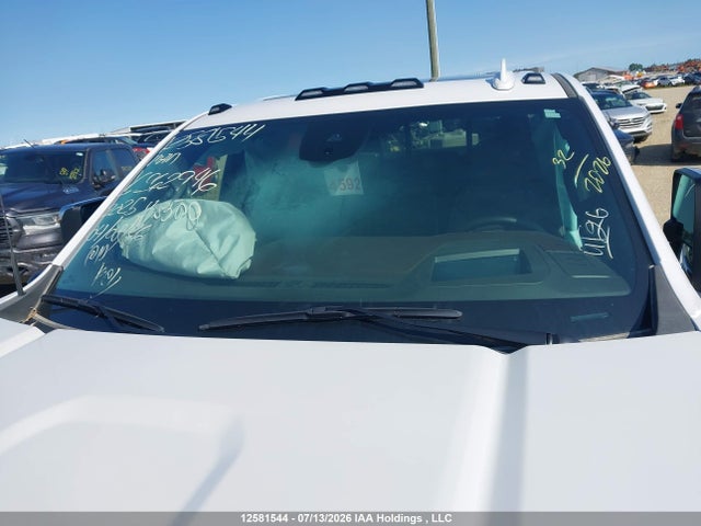 12581544 :رقم المزاد ، 1GT4UWEY9SF262946 vin ، 2025 Gmc Sierra K3500 Denali مزاد بيع