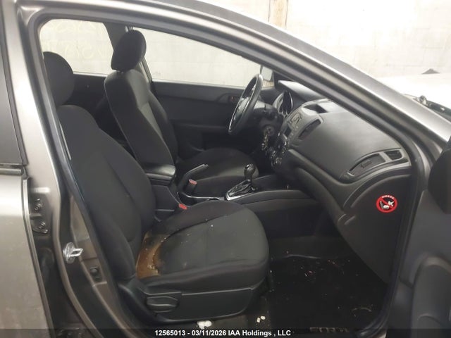 12565013 :رقم المزاد ، KNAFT5A22C5598739 vin ، 2012 Kia Forte5 2.0l Lx مزاد بيع