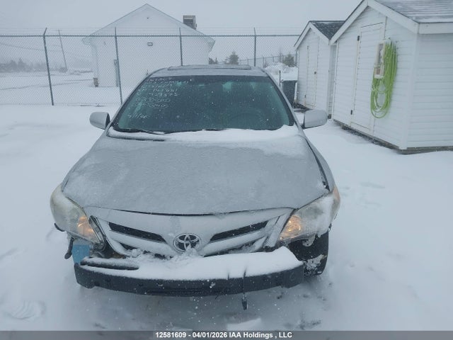 2013 Toyota Corolla Ce მანქანა იყიდება აუქციონზე, vin: 2T1BU4EE7DC929378, აუქციონის ნომერი: 12581609