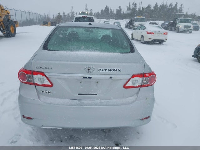 2013 Toyota Corolla Ce მანქანა იყიდება აუქციონზე, vin: 2T1BU4EE7DC929378, აუქციონის ნომერი: 12581609