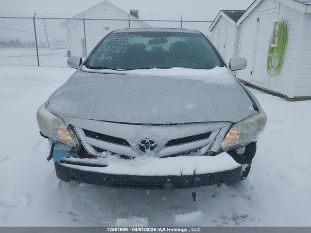 2013 Toyota Corolla Ce მანქანა იყიდება აუქციონზე, vin: 2T1BU4EE7DC929378, აუქციონის ნომერი: 12581609