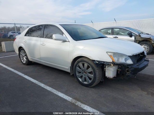 12581631 :رقم المزاد ، 4T1BK36B55U033097 vin ، 2005 Toyota Avalon Touring مزاد بيع
