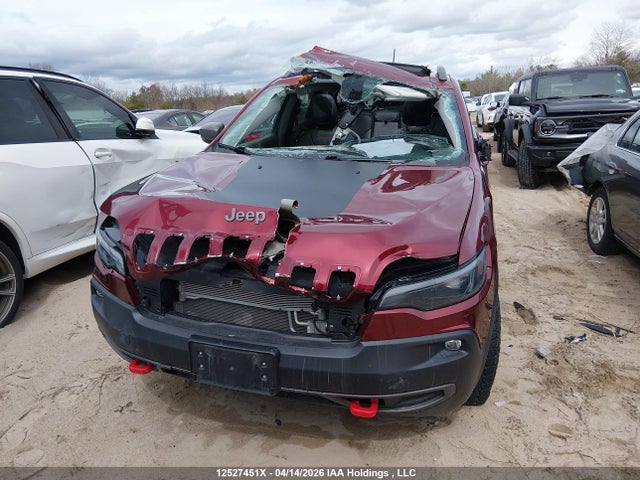 1C4PJMBXXLD576706 Jeep Cherokee Trailhawk Elite