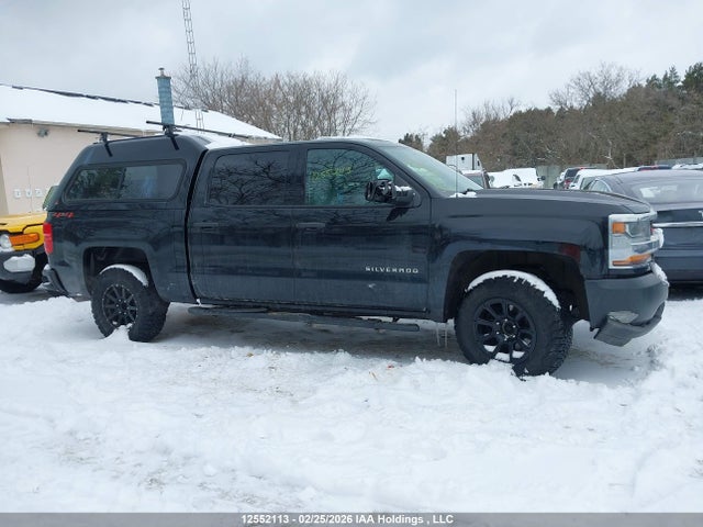 3GCUKNEC0JG511085 Chevrolet Silverado 1500 Wt