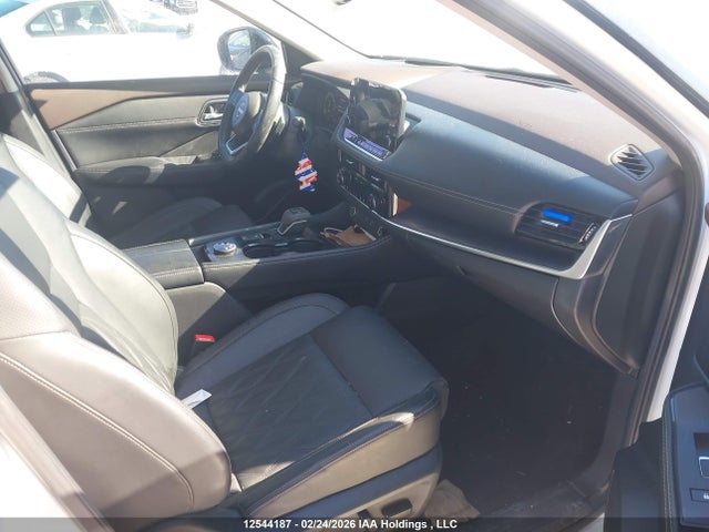 Продажа на аукционе авто 2023 Nissan Rogue Platinum, vin: JN8BT3DD7PW309250, номер лота: 12544187