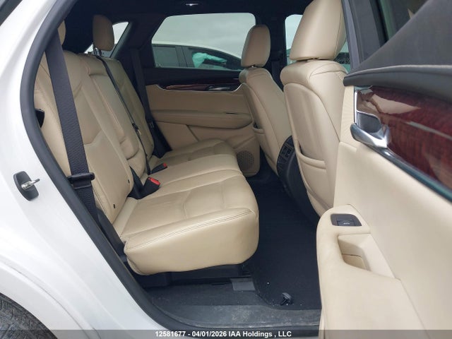 1GYKNERS1HZ155816 Cadillac Xt5 Premium Luxury
