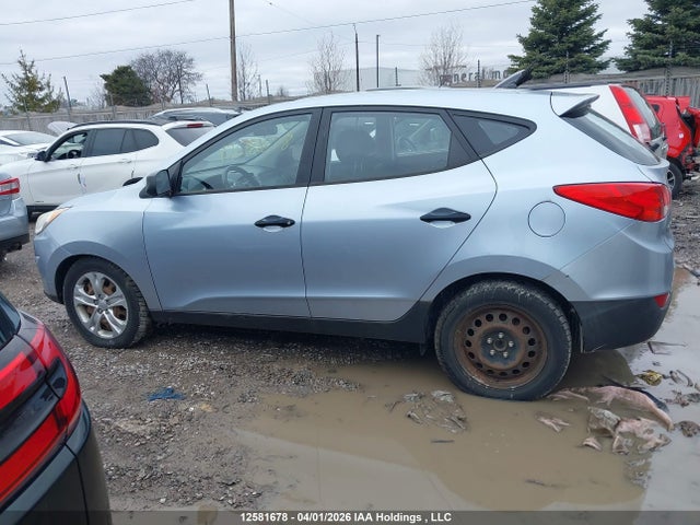 12581678 :رقم المزاد ، KM8JT3AC1AU109241 vin ، 2010 Hyundai Tucson Gls مزاد بيع