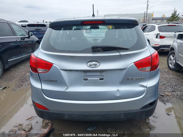 12581678 :رقم المزاد ، KM8JT3AC1AU109241 vin ، 2010 Hyundai Tucson Gls مزاد بيع