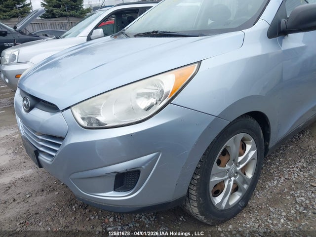 12581678 :رقم المزاد ، KM8JT3AC1AU109241 vin ، 2010 Hyundai Tucson Gls مزاد بيع