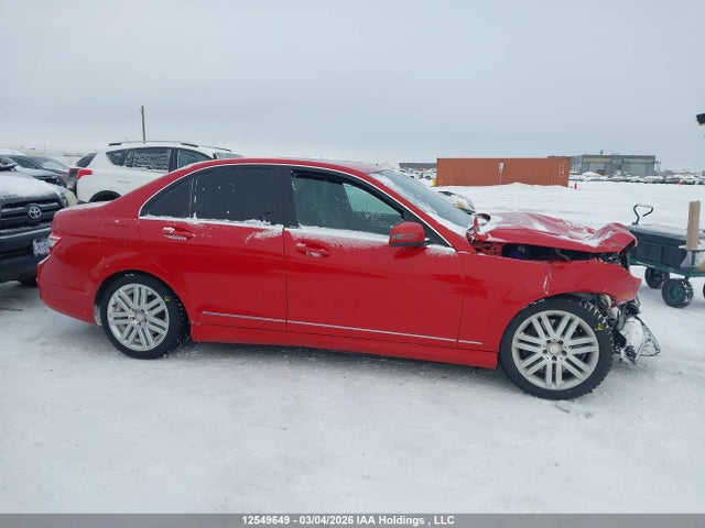 2011 Mercedes-benz C 300 4matic მანქანა იყიდება აუქციონზე, vin: WDDGF8BB0BA519241, აუქციონის ნომერი: 12549649
