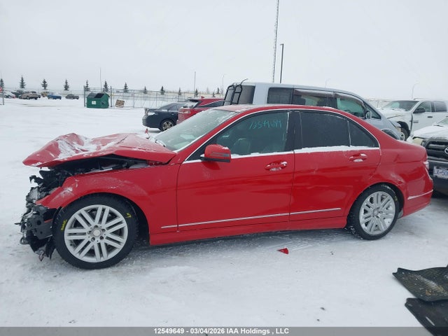 2011 Mercedes-benz C 300 4matic მანქანა იყიდება აუქციონზე, vin: WDDGF8BB0BA519241, აუქციონის ნომერი: 12549649