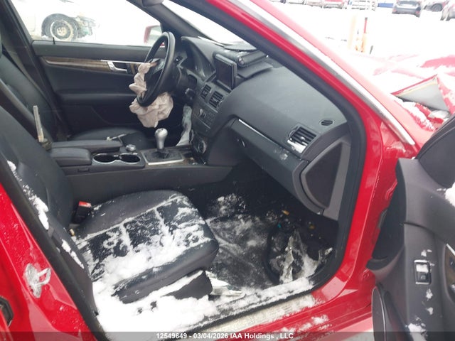 2011 Mercedes-benz C 300 4matic მანქანა იყიდება აუქციონზე, vin: WDDGF8BB0BA519241, აუქციონის ნომერი: 12549649