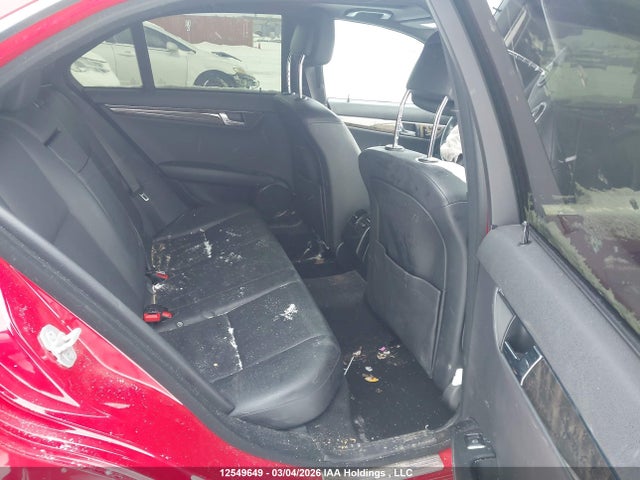 2011 Mercedes-benz C 300 4matic მანქანა იყიდება აუქციონზე, vin: WDDGF8BB0BA519241, აუქციონის ნომერი: 12549649