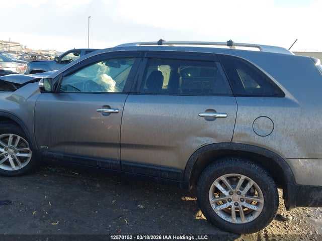 12570152 :رقم المزاد ، 5XYKTCA67EG488711 vin ، 2014 Kia Sorento Lx/lx Premium/se مزاد بيع