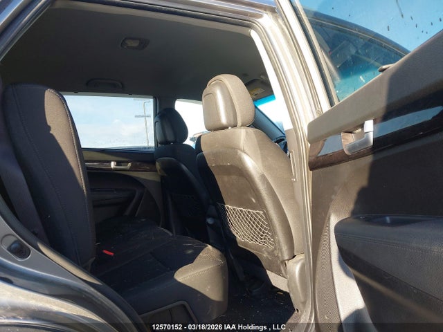 12570152 :رقم المزاد ، 5XYKTCA67EG488711 vin ، 2014 Kia Sorento Lx/lx Premium/se مزاد بيع