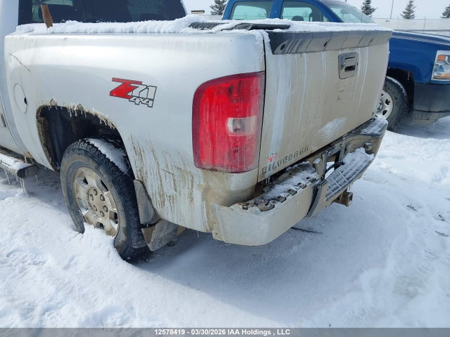 Продажа на аукционе авто 2013 Chevrolet Silverado 1500 Lt, vin: 3GCPKSE75DG365222, номер лота: 12578419