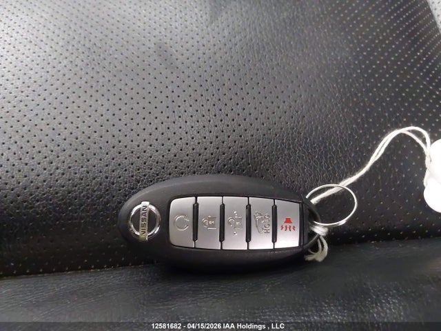 5N1AZ2MH8FN268842 Nissan Murano Platinum/sl/sv