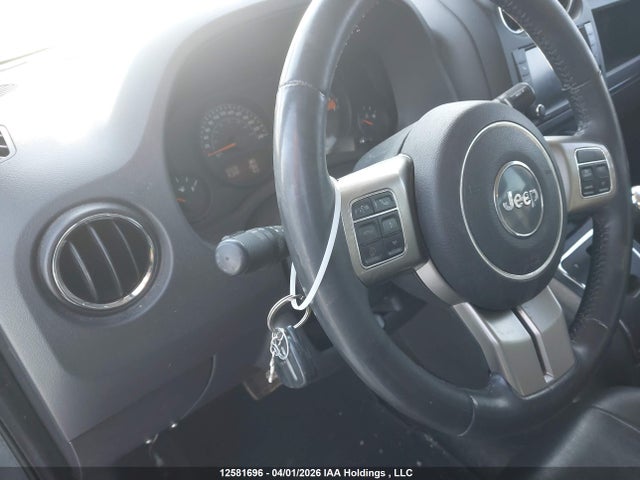 1C4NJRAB4GD500186 Jeep Patriot Sport/north