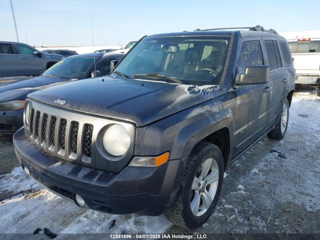 1C4NJRAB4GD500186 Jeep Patriot Sport/north