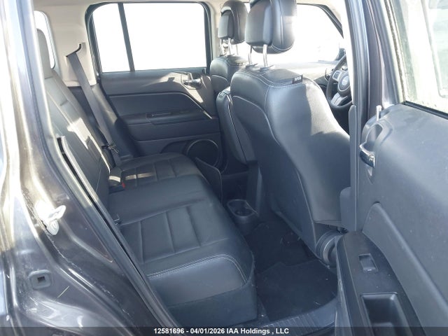 1C4NJRAB4GD500186 Jeep Patriot Sport/north