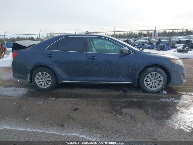 12551971 :رقم المزاد ، 4T1BF1FK8EU842876 vin ، 2014 Toyota Camry Le مزاد بيع