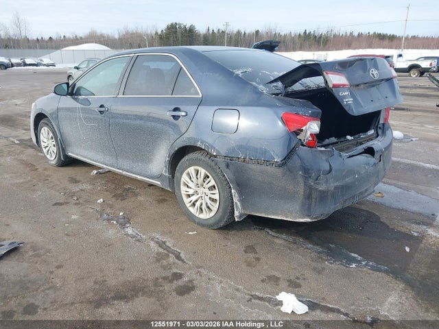 12551971 :رقم المزاد ، 4T1BF1FK8EU842876 vin ، 2014 Toyota Camry Le مزاد بيع