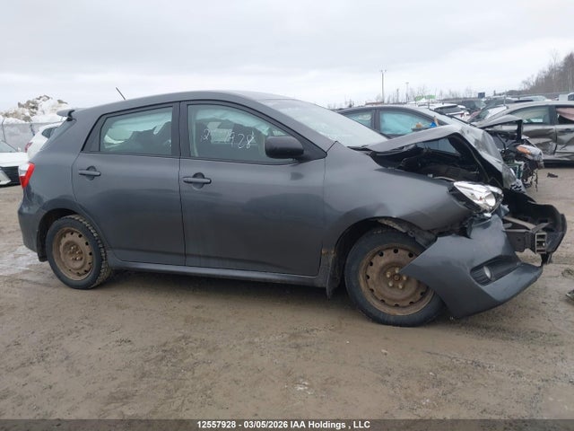 12557928 :رقم المزاد ، 2T1KU4EE5AC225644 vin ، 2010 Toyota Matrix Wagon مزاد بيع