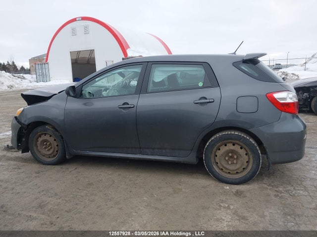 12557928 :رقم المزاد ، 2T1KU4EE5AC225644 vin ، 2010 Toyota Matrix Wagon مزاد بيع