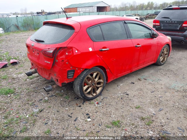 2016 Kia Forte 1.6l Sx/1.6l Sx Luxury მანქანა იყიდება აუქციონზე, vin: KNAFZ5A33G5452251, აუქციონის ნომერი: 12581697