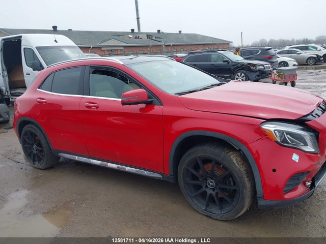 WDCTG4GB1JJ464850 Mercedes-Benz Gla 250 4matic