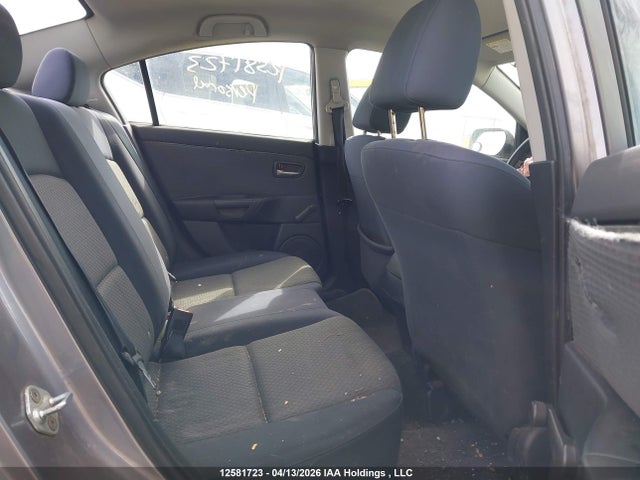 2004 Mazda 3 I მანქანა იყიდება აუქციონზე, vin: JM1BK12F841108151, აუქციონის ნომერი: 12581723