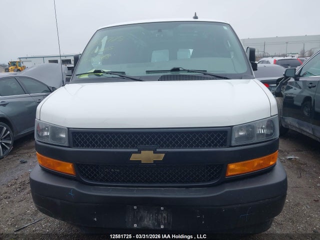 1GCWGBF78M1306868 Chevrolet Express 2500 Work Van