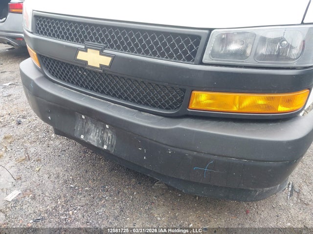 1GCWGBF78M1306868 Chevrolet Express 2500 Work Van