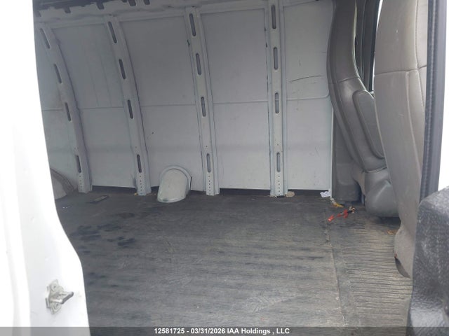 1GCWGBF78M1306868 Chevrolet Express 2500 Work Van