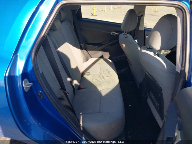 12581727 :رقم المزاد ، 2T1KE40E79C018141 vin ، 2009 Toyota Matrix Xr مزاد بيع