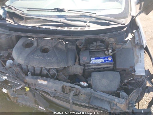 2013 Hyundai Elantra Gls/limited მანქანა იყიდება აუქციონზე, vin: 5NPDH4AE0DH278112, აუქციონის ნომერი: 12581746