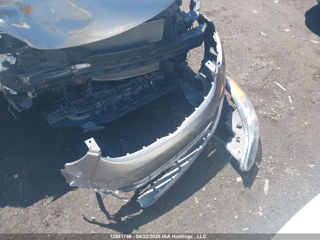 2013 Hyundai Elantra Gls/limited მანქანა იყიდება აუქციონზე, vin: 5NPDH4AE0DH278112, აუქციონის ნომერი: 12581746