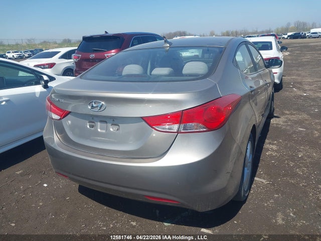 2013 Hyundai Elantra Gls/limited მანქანა იყიდება აუქციონზე, vin: 5NPDH4AE0DH278112, აუქციონის ნომერი: 12581746