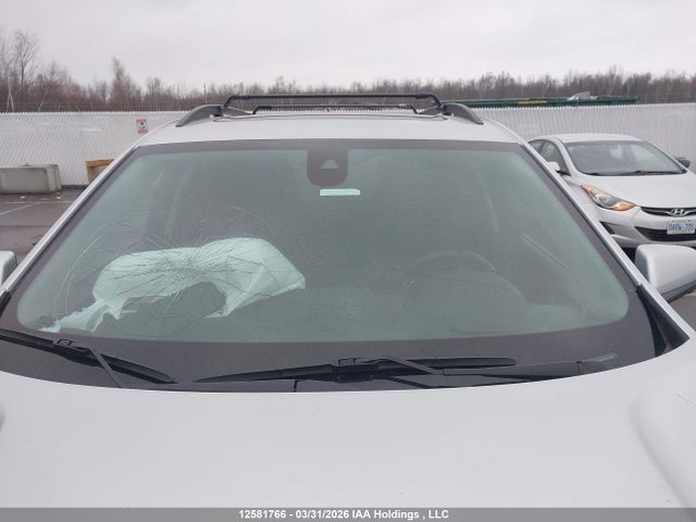 3GNAXUEV4NL256252 Chevrolet EQUINOX LT