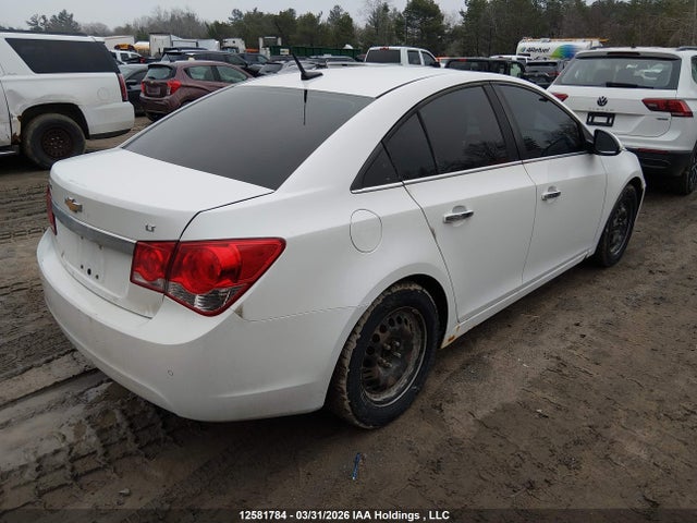 1G1PE5SB9E7321845 Chevrolet Cruze 2lt
