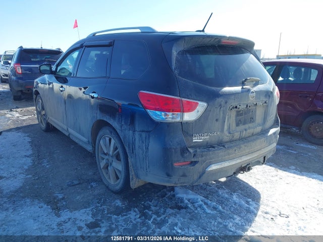 5N1AR2MMXGC647755 Nissan Pathfinder Platinum/s/sl/sv