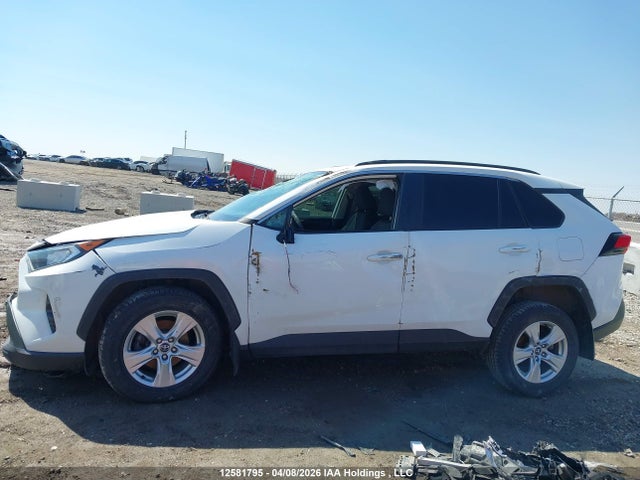 2020 Toyota Rav4 Xle მანქანა იყიდება აუქციონზე, vin: 2T3W1RFV8LC036793, აუქციონის ნომერი: 12581795