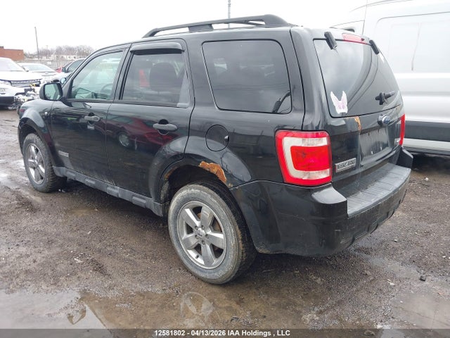 12581802 :رقم المزاد ، 1FMCU93188KE79693 vin ، 2008 Ford Escape Xlt مزاد بيع