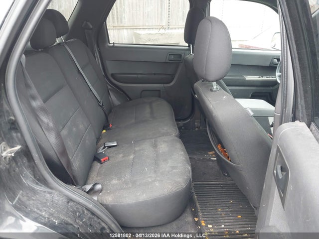 12581802 :رقم المزاد ، 1FMCU93188KE79693 vin ، 2008 Ford Escape Xlt مزاد بيع
